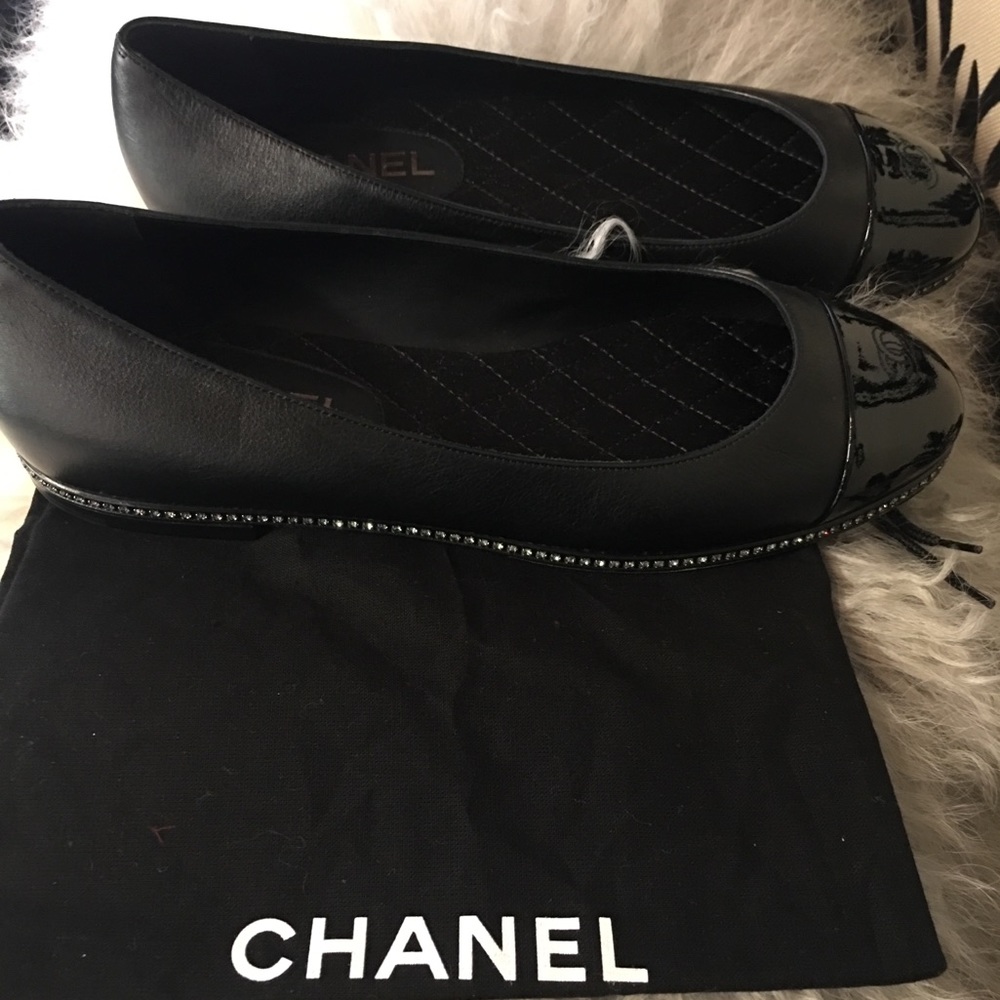 Chanel flats